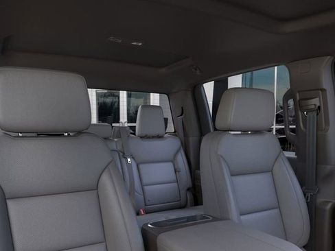New 2026 GMC Sierra 1500 SLT image 24