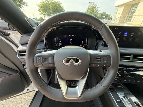Certified 2026 INFINITI QX60 Sport w/ Dark Cargo Package AWD/4WD image 18