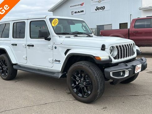 Used 2025 Jeep Wrangler Sahara 4xe image 1