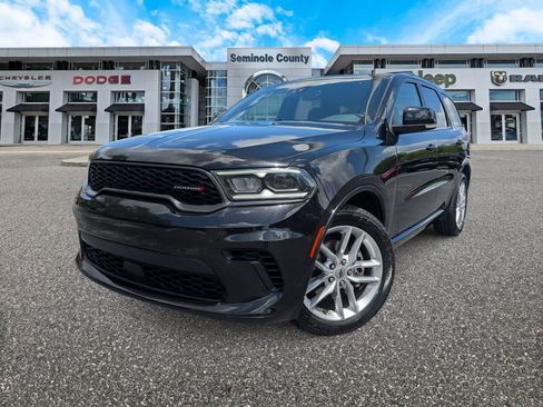 Used 2024 Dodge Durango GT RWD image 1