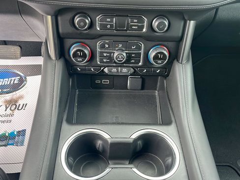 Used 2024 Chevrolet Tahoe LT RWD image 22