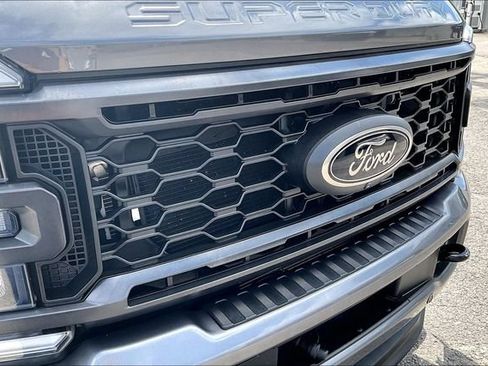 Used 2023 Ford F250 Lariat w/ Lariat Ultimate Package AWD/4WD image 30