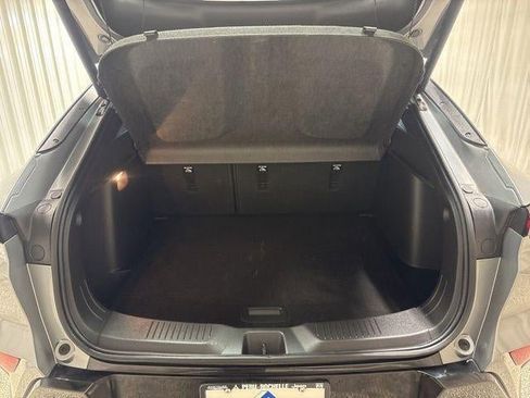 Used 2024 Buick Envista Sport Touring w/ Convenience I Package image 29