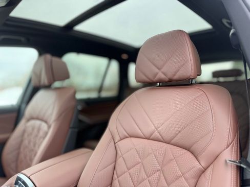 New 2026 BMW X5 xDrive40i w/ Climate Comfort Package image 14