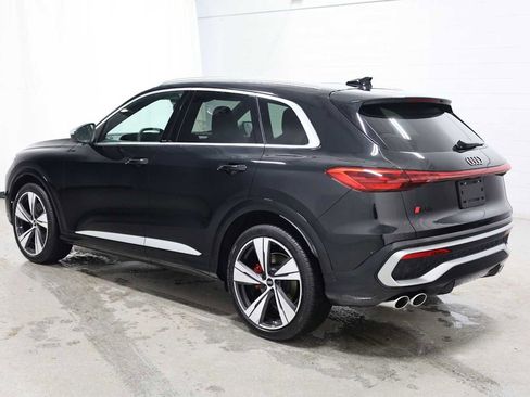 Used 2025 Audi SQ5 Premium Plus w/ Premium Plus Package AWD/4WD image 3