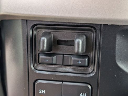 New 2026 Ford F250 XLT w/ FX4 Off-Road Package image 14