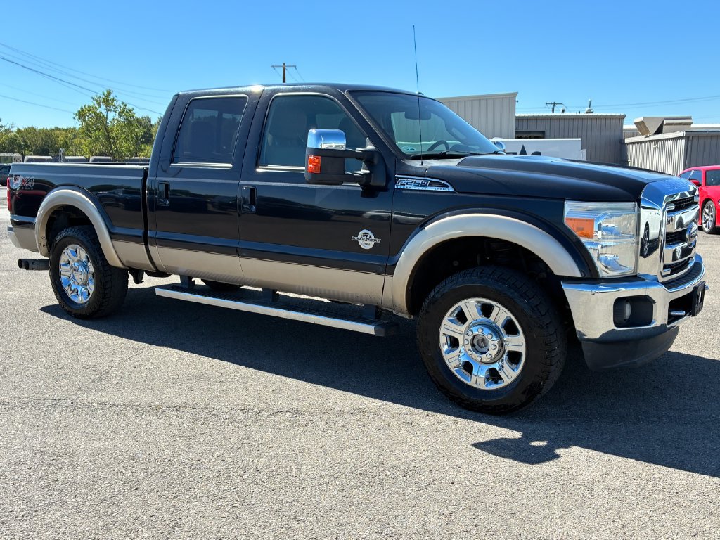 Used 2012 Ford F250 Lariat w/ Lariat Ultimate Pkg AWD/4WD image 1