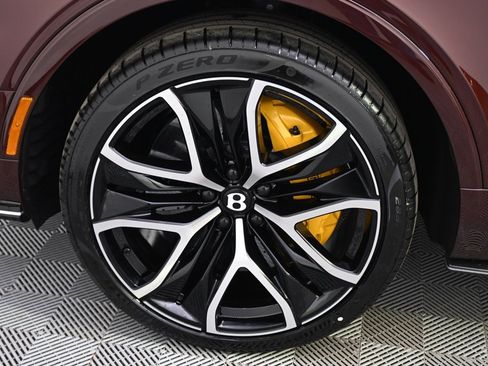 New 2026 Bentley Bentayga Speed image 21