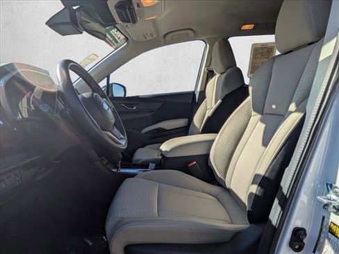 Certified 2024 Subaru Ascent Premium w/ Convenience Package image 11