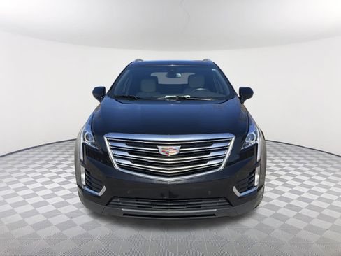 Used 2019 Cadillac XT5 Luxury image 2