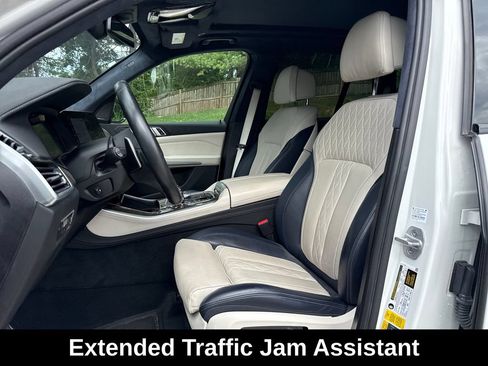 Used 2021 BMW X5 xDrive45e w/ M Sport Package AWD/4WD image 13