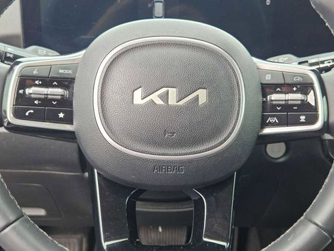 Used 2024 Kia Sorento S FWD image 13