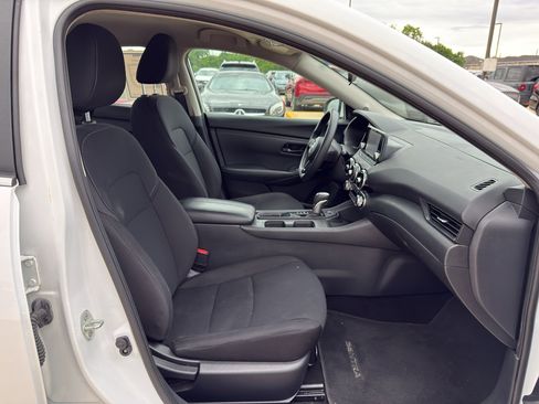 Used 2024 Nissan Sentra S FWD image 12