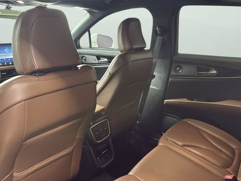 Used 2022 Lincoln Nautilus Reserve w/ Equipment Group 201A image 29