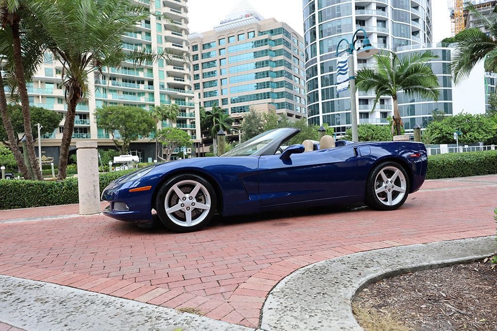 Used 2005 Chevrolet Corvette Convertible w/ Preferred Equipment Group RWD image 26