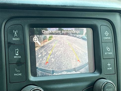 Used 2021 RAM 1500 Lone Star image 13