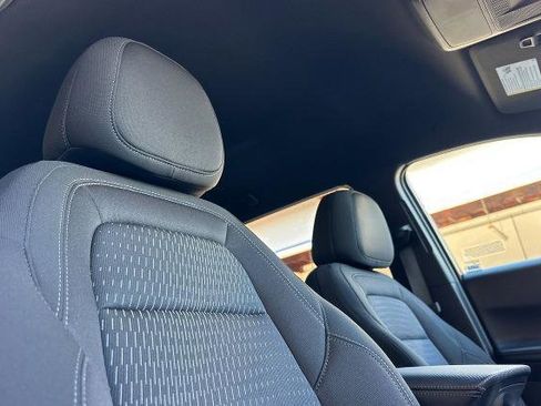 Used 2026 Chevrolet Equinox LT image 40