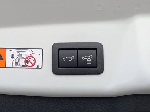 New 2026 Toyota Prius Plug-In Hybrid image 13