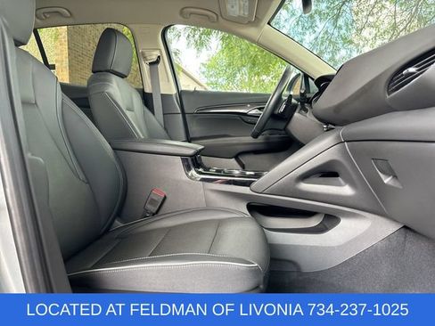 Certified 2023 Buick Envision Essence FWD image 26