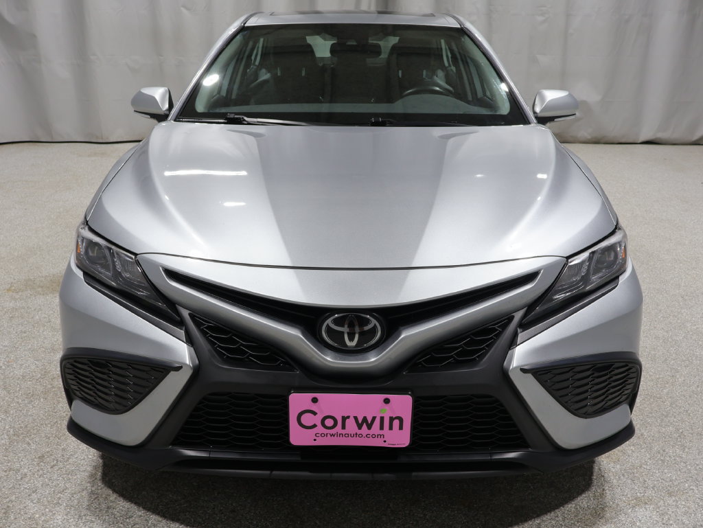 Used 2023 Toyota Camry SE w/ Convenience Package FWD image 8