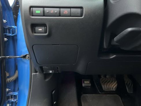 Used 2022 Nissan Sentra SR w/ Lighting Package image 12