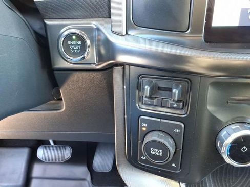 Used 2023 Ford F150 Platinum image 22