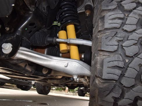 Used 2025 Ford Bronco Badlands AWD/4WD image 43