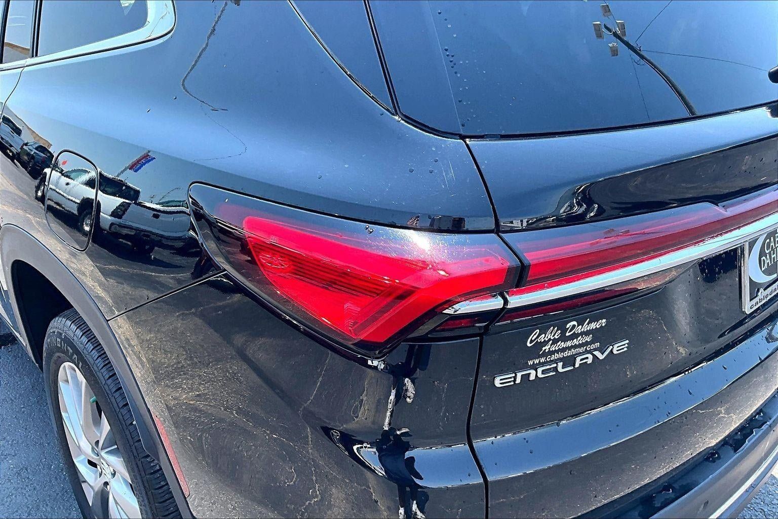 Used 2025 Buick Enclave Preferred FWD image 29