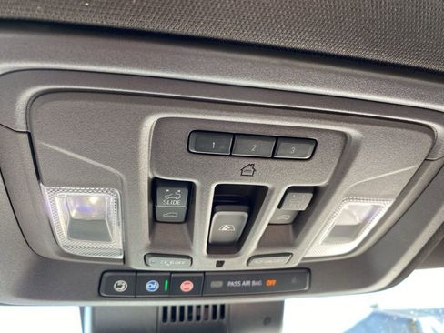 Used 2022 Chevrolet Silverado 1500 LTZ w/ LTZ Convenience Package II image 23