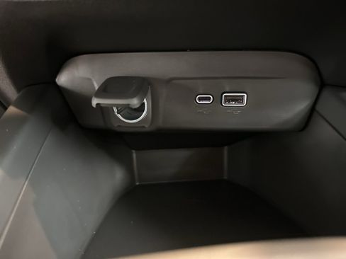 New 2026 Chevrolet Trax RS w/ Driver Confidence Package image 24