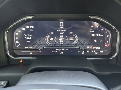 Used 2024 GMC Sierra 2500 AT4 w/ AT4 Premium Plus Package image 11