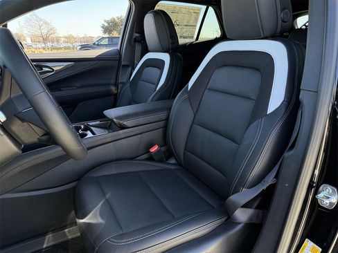 New 2026 Chevrolet Blazer EV LT w/ Super Cruise Package image 22