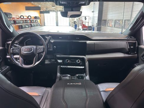 Certified 2024 GMC Sierra 2500 AT4 w/ AT4 Premium Plus Package image 17