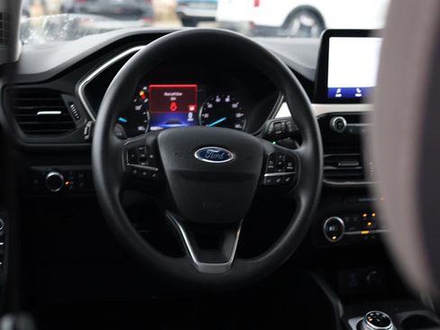 Used 2021 Ford Escape SE FWD image 7