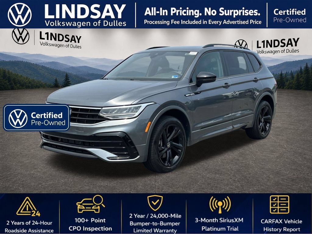 Used 2024 Volkswagen Tiguan SE R-Line FWD image 4
