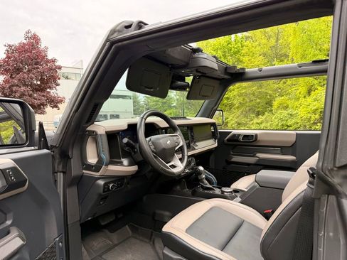 Used 2023 Ford Bronco Wildtrak AWD/4WD image 38