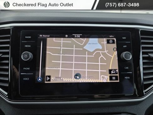 Used 2021 Volkswagen Atlas Cross Sport SEL Premium image 36