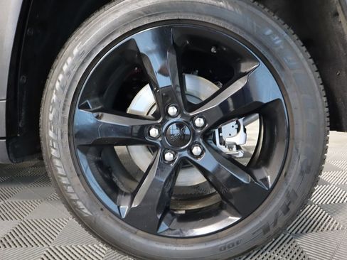 Used 2023 Jeep Grand Cherokee Altitude image 30