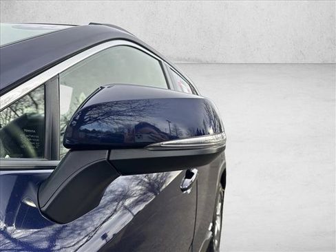 Used 2023 Toyota RAV4 XLE image 19