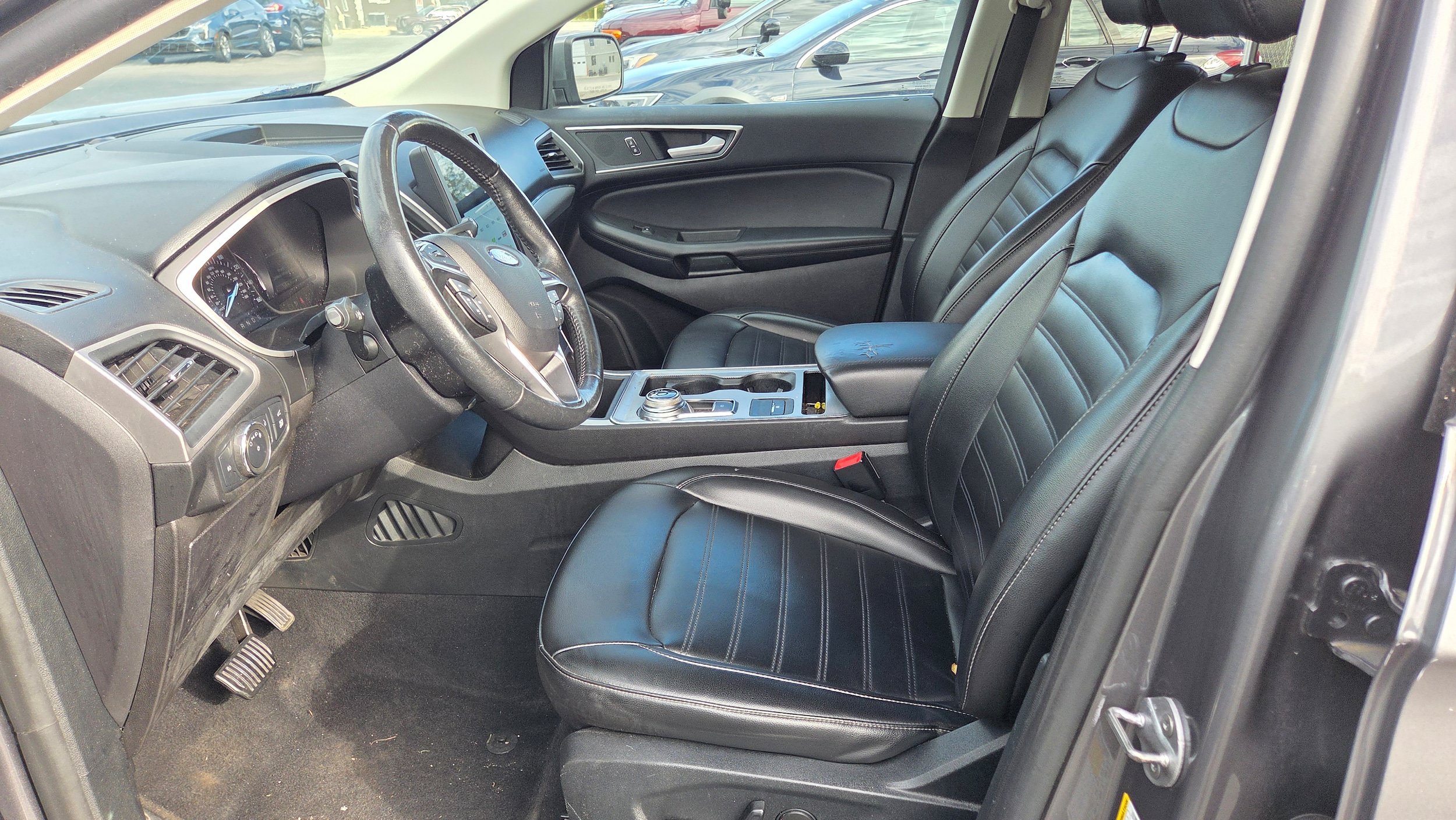 Used 2021 Ford Edge SEL w/ Convenience Package AWD/4WD image 5