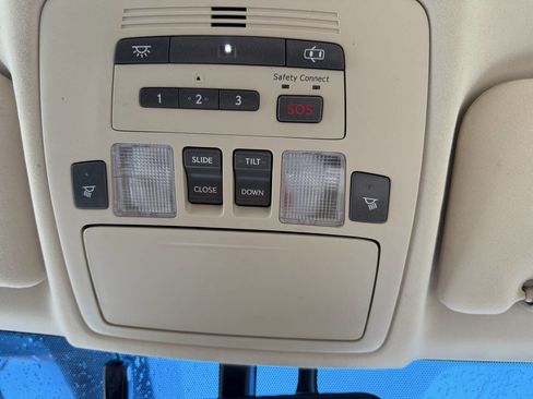 Used 2011 Lexus ES 350 image 18