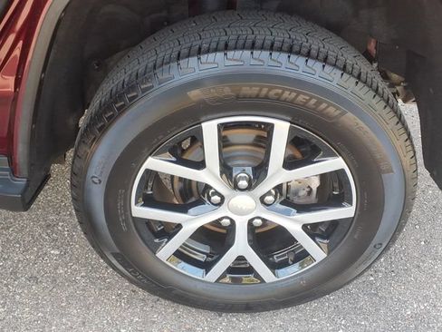 Certified 2024 Jeep Grand Cherokee Limited AWD/4WD image 14
