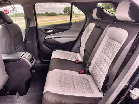 Used 2024 Chevrolet Equinox LT image 14