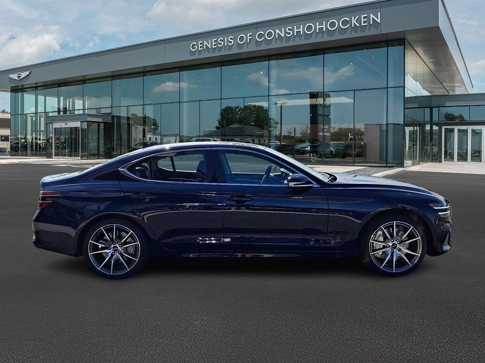 Used 2026 Genesis G70 2.5T AWD/4WD image 7