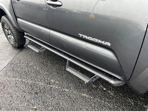 Used 2023 Toyota Tacoma SR5 image 13