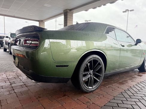 Used 2020 Dodge Challenger R/T Scat Pack image 9