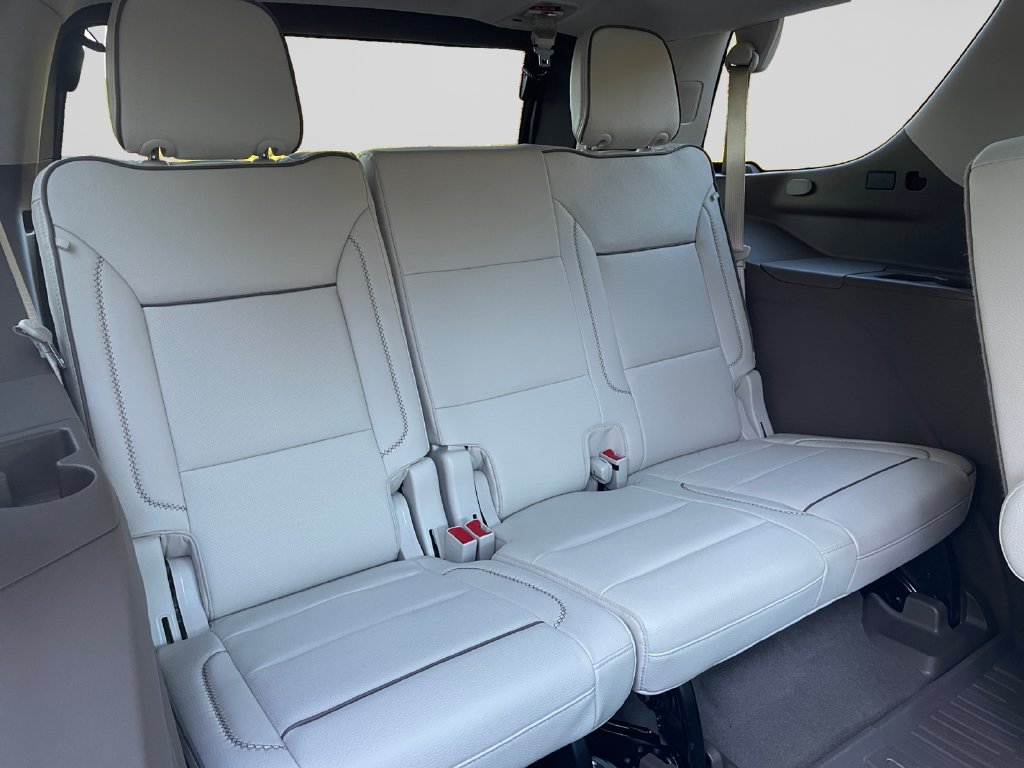Certified 2024 GMC Yukon Denali w/ Advanced Technology Package AWD/4WD image 14