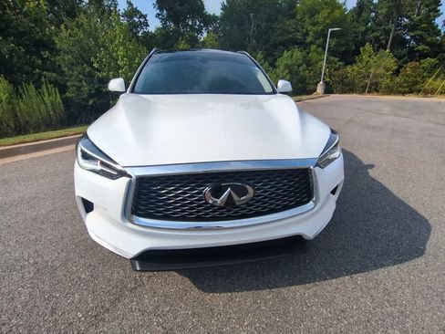 Used 2023 INFINITI QX50 Luxe FWD image 2