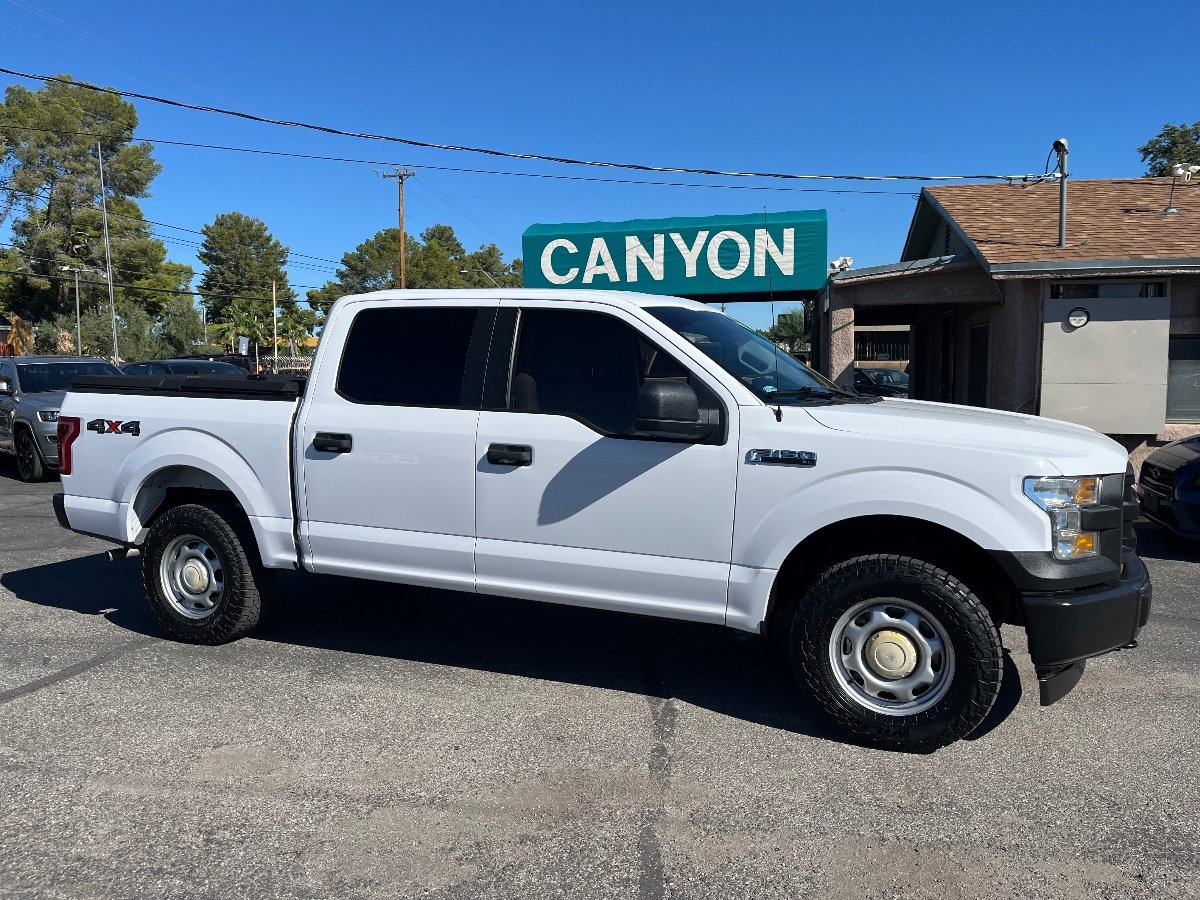 Used 2017 Ford F150 XL w/ XL Power Equipment Group AWD/4WD image 2