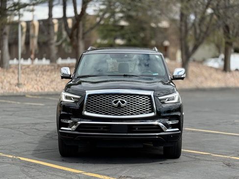 Used 2021 INFINITI QX80 Sensory w/ All-Season Package AWD/4WD image 2